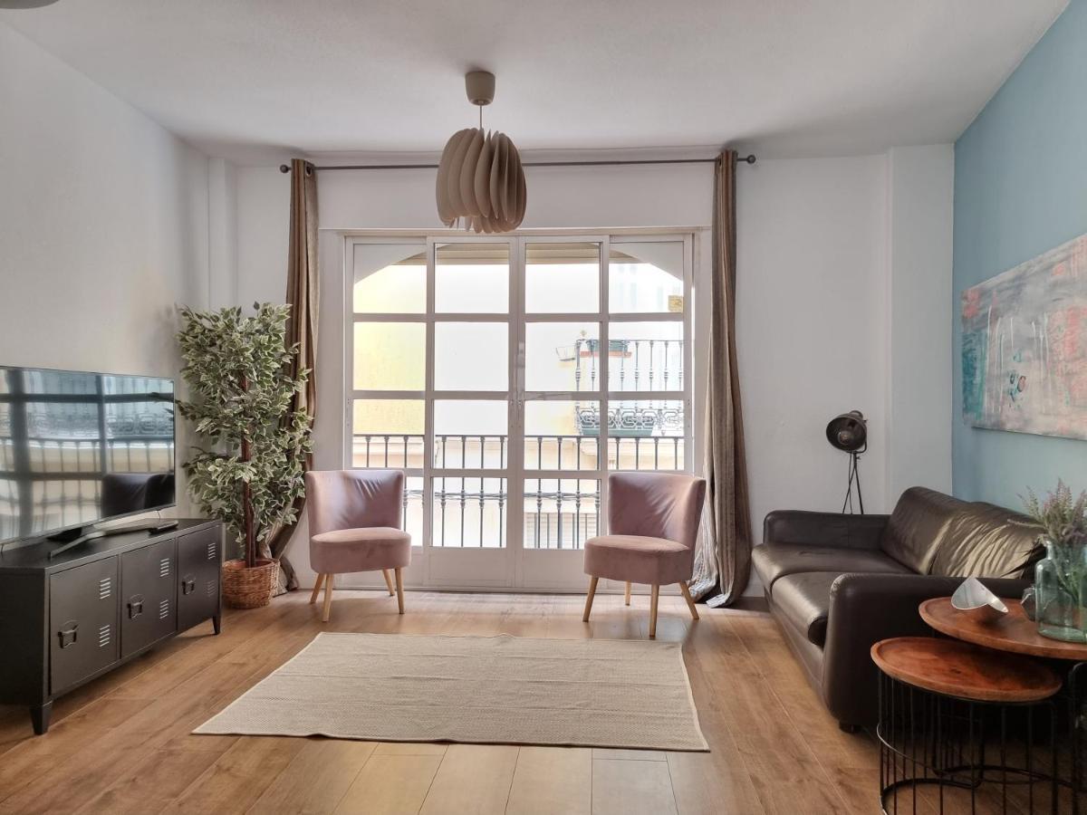Apartment Historical Center Parking And Smart Tv Malaga