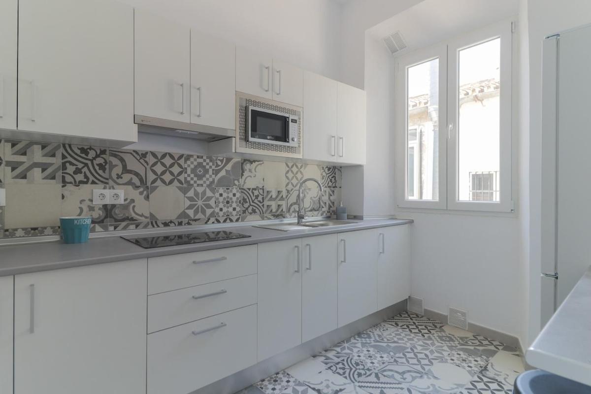 Appartamento C11 - Cosy 7 Bedrooms In Plaza Merced *