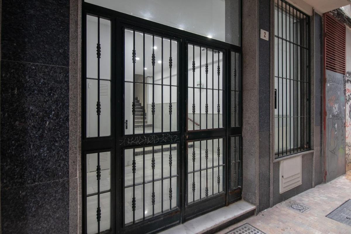 C91 - Two Bedroom Next To Alcazaba Appartement