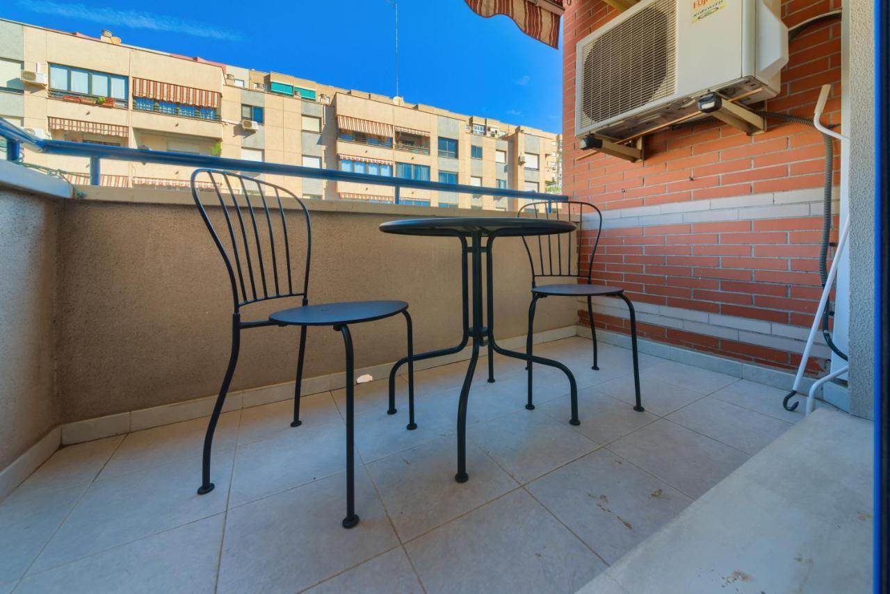 Holidays2malaga Ayala 450 Mts From & Terrace * Málaga