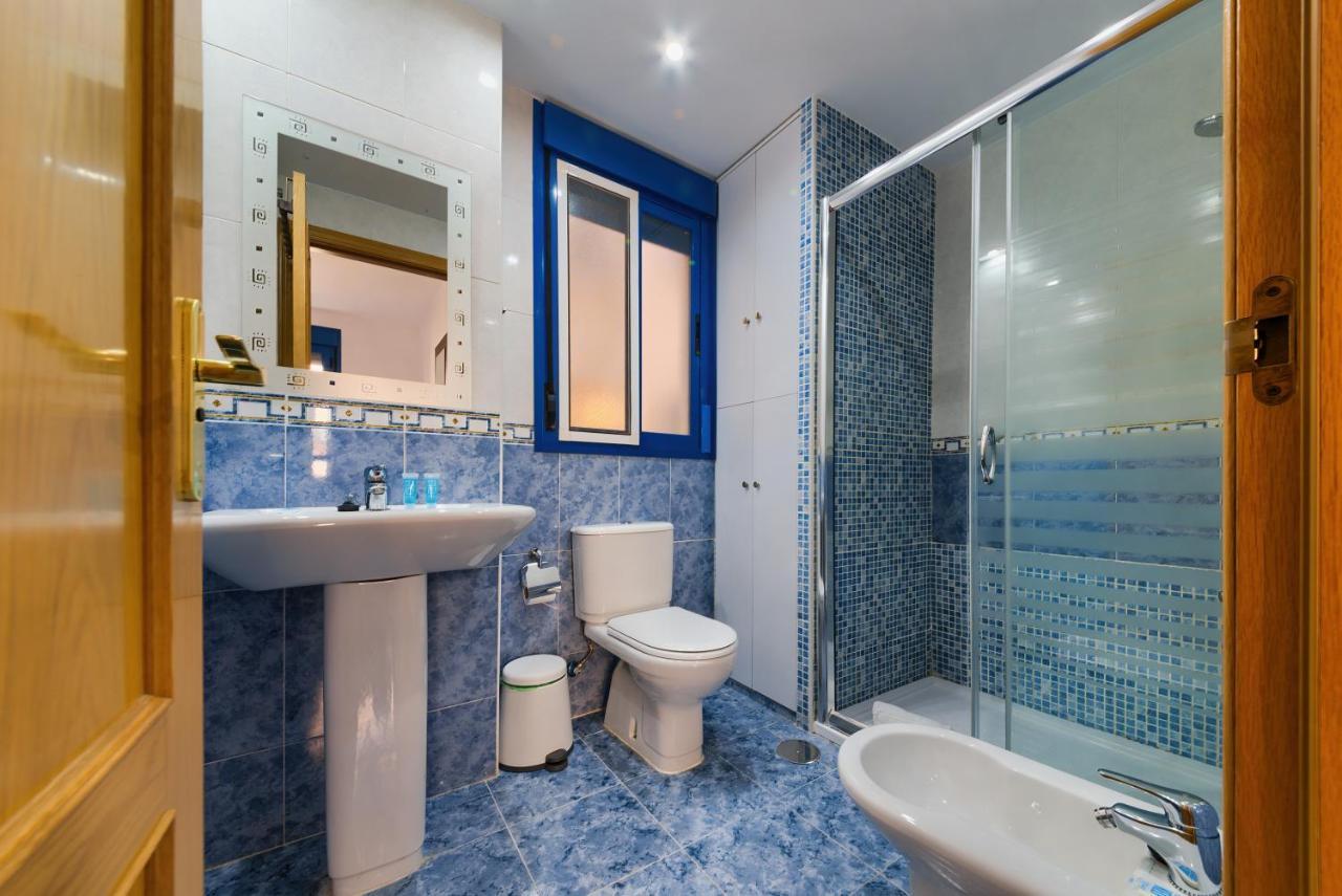 Holidays2malaga Ayala 450 Mts From & Terrace Appartamento *