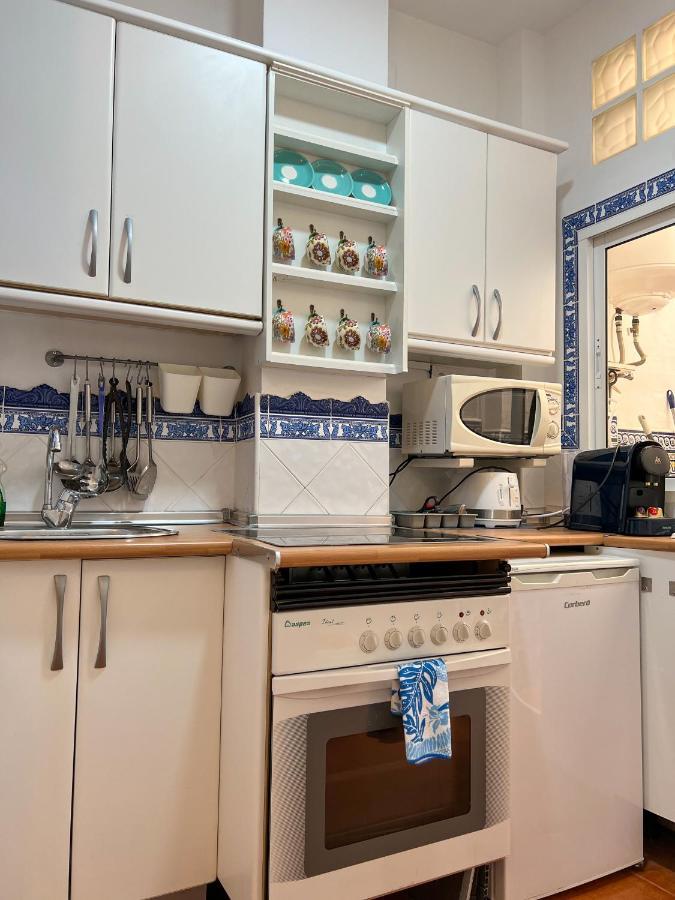 Iyourbasics Lovely Hinestrosa 23 Free Wifi&ac Appartement