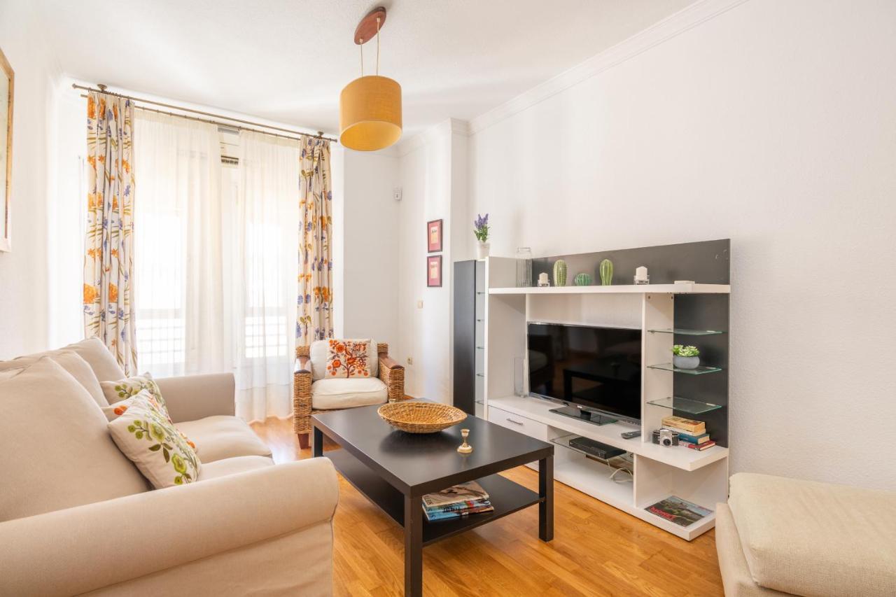 Amplio Universidad By Renthas Apartamento *