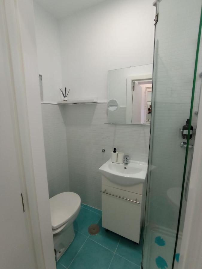 Aza Apartment *