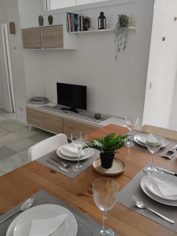 Apartamento Almirante Beach Malaga