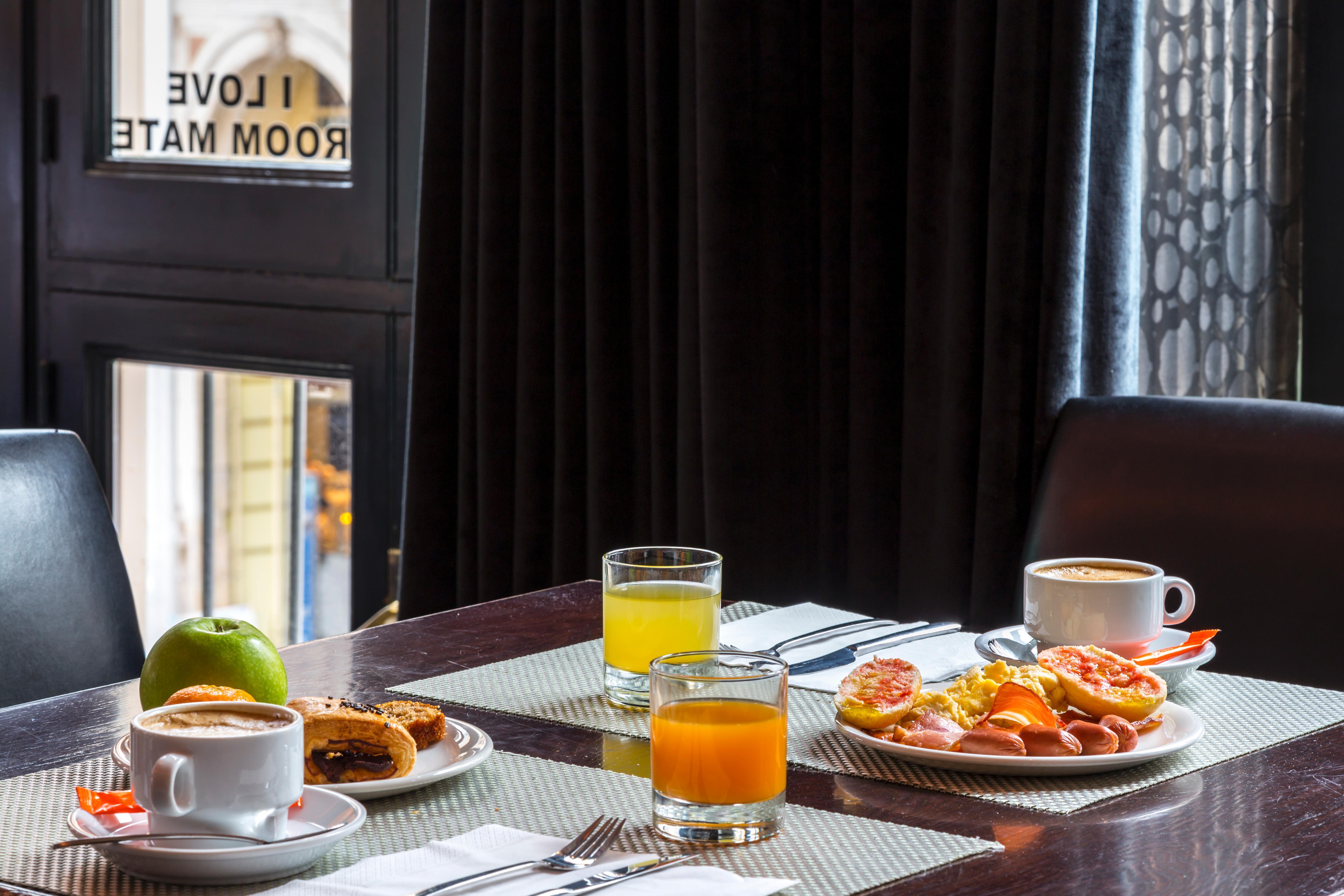 Hotel Larios 4*