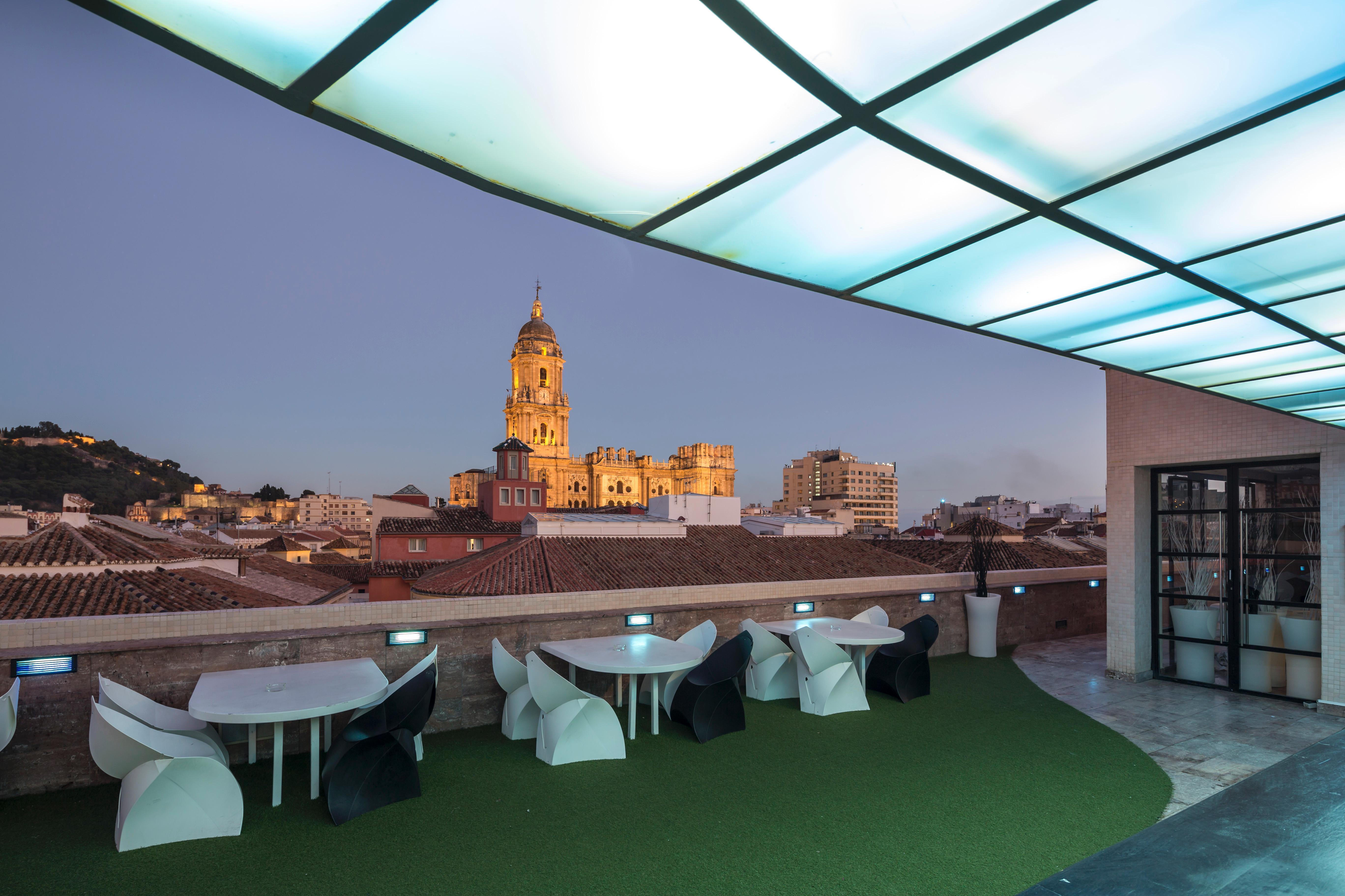 Hotel Larios 4*