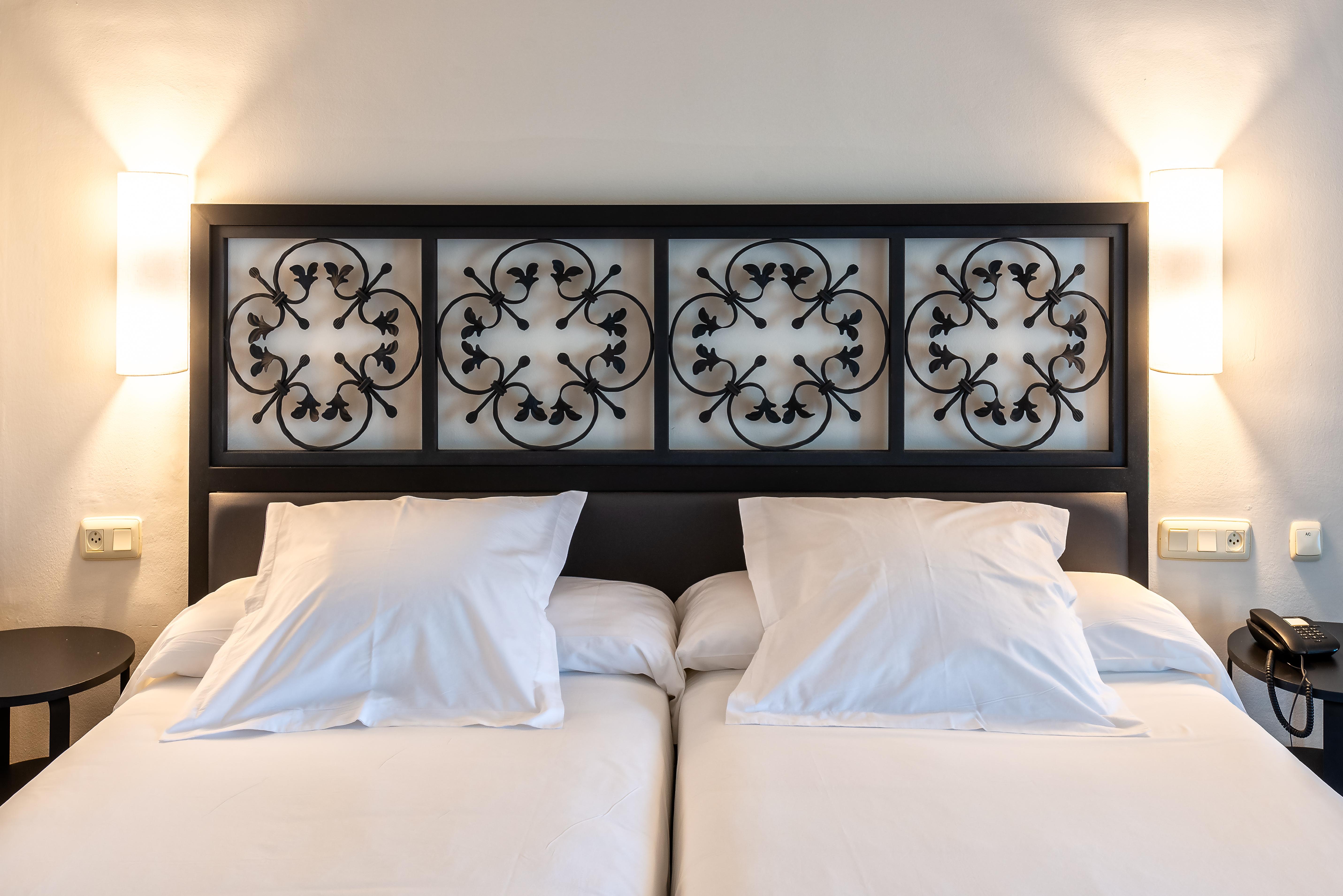 Hotel De Gibralfaro 4*