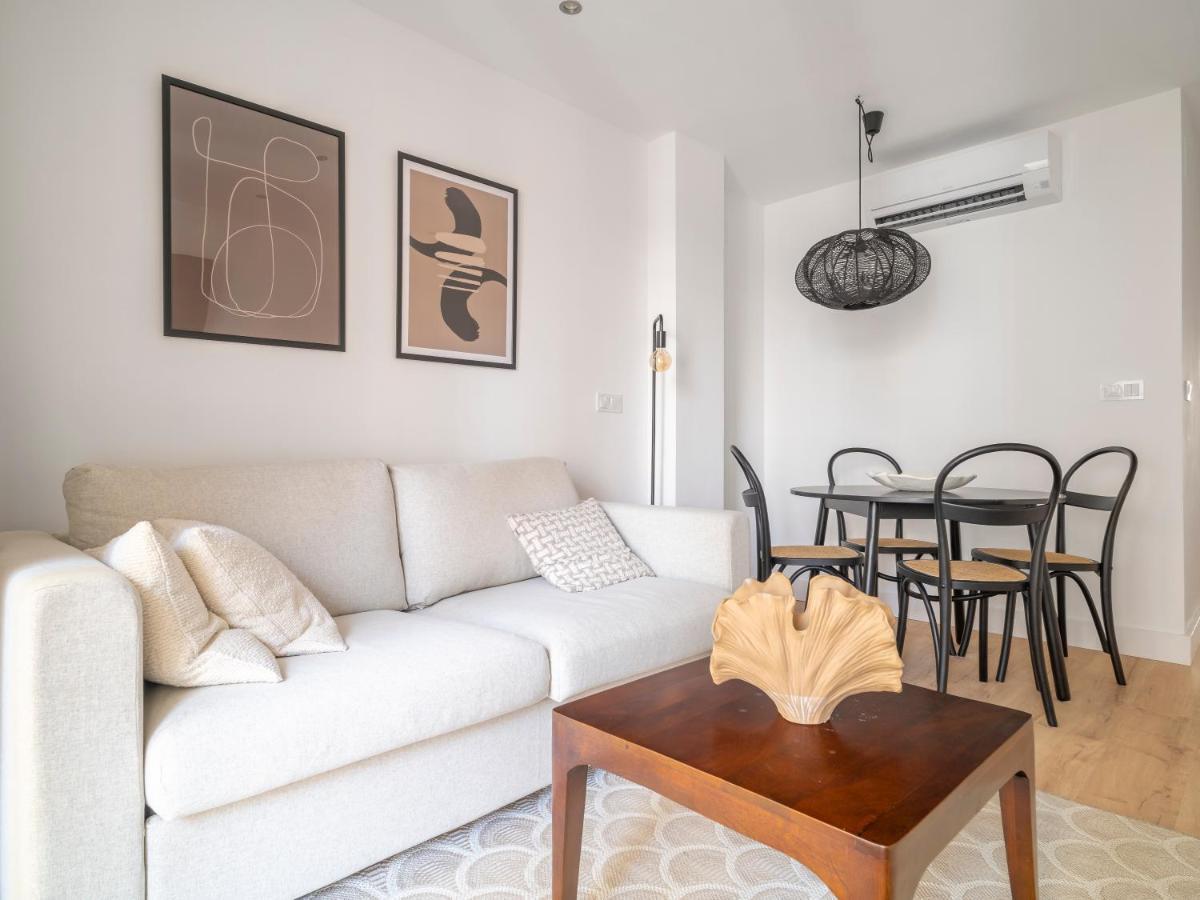Sanders San Patricio - Dreamy Two-bedroom Downtown Málaga