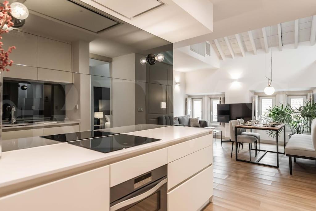 Appartement Penthouse With Rooftop In The Heart Of By Rems *