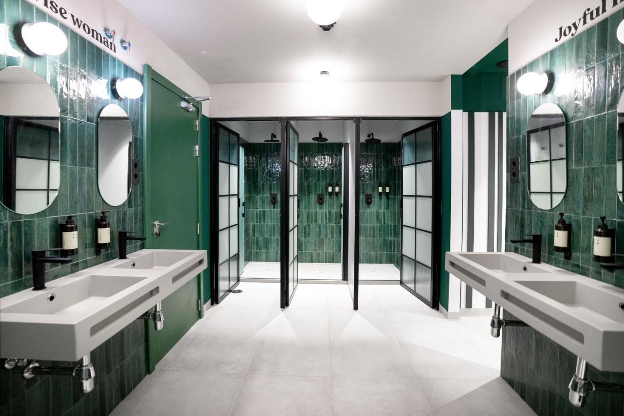 Coeo Pod Hostel *