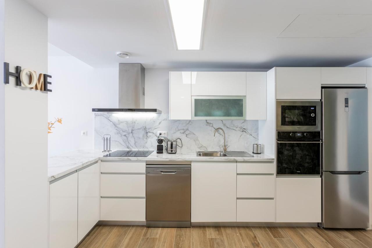 Fabuloso Nuevo Con Parking Y Piscina Apartment Malaga