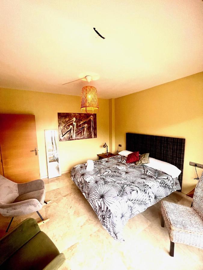 Villa Aguilas Club - Guest House Málaga