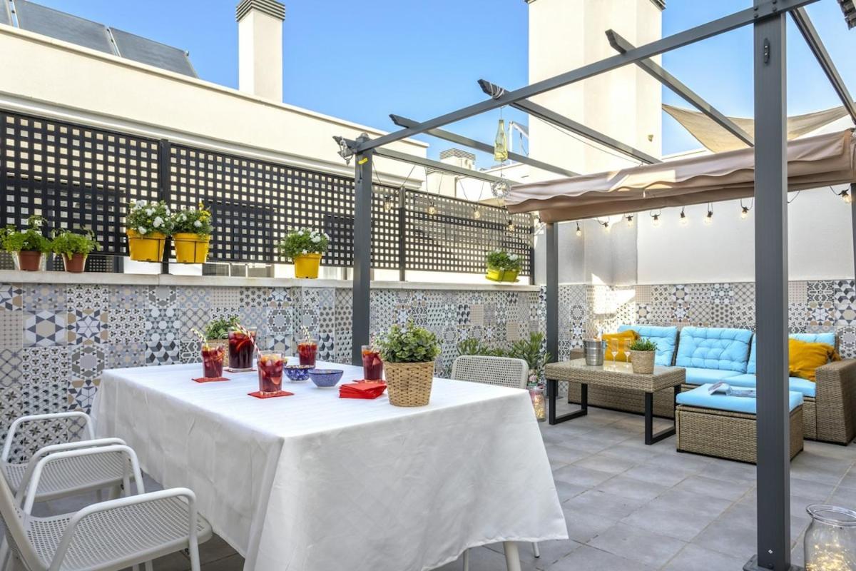 -malagasunapts- Privateterrace Freeparking Pool Apartamento Málaga