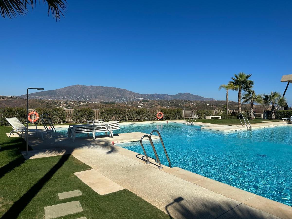 Appartement 2-bedroom-apartment With A Terrace, Pool, Gym
