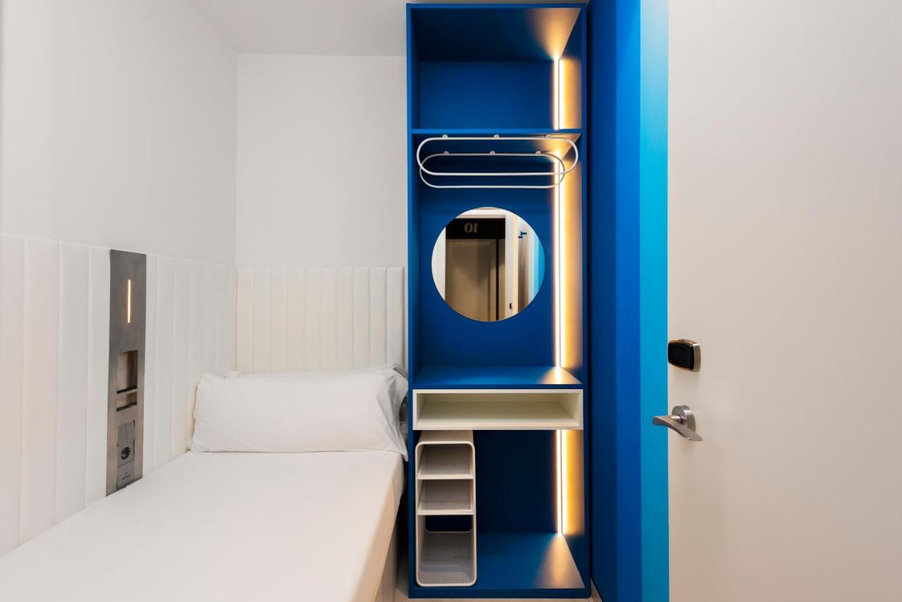 Coeo Pod Hostel