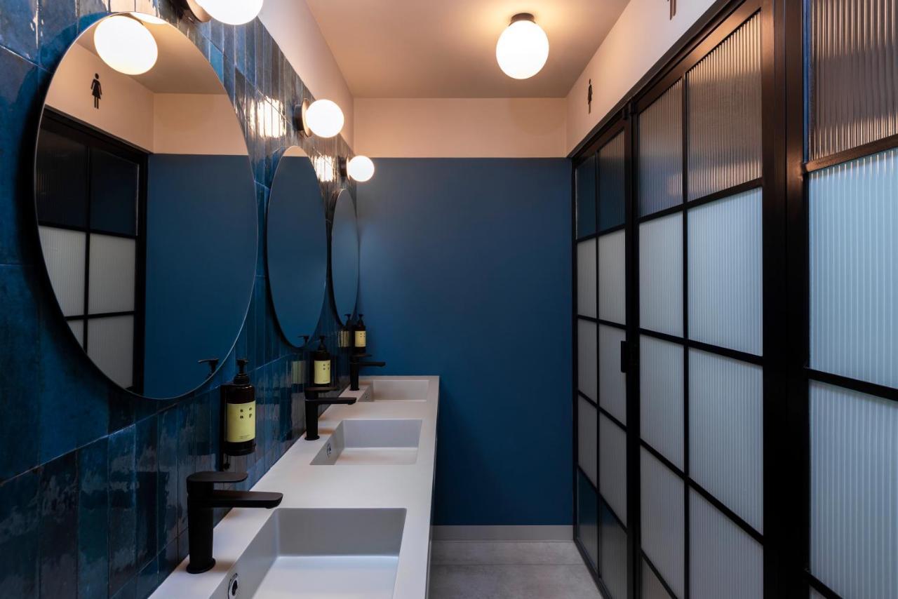 Coeo Pod Hostel *