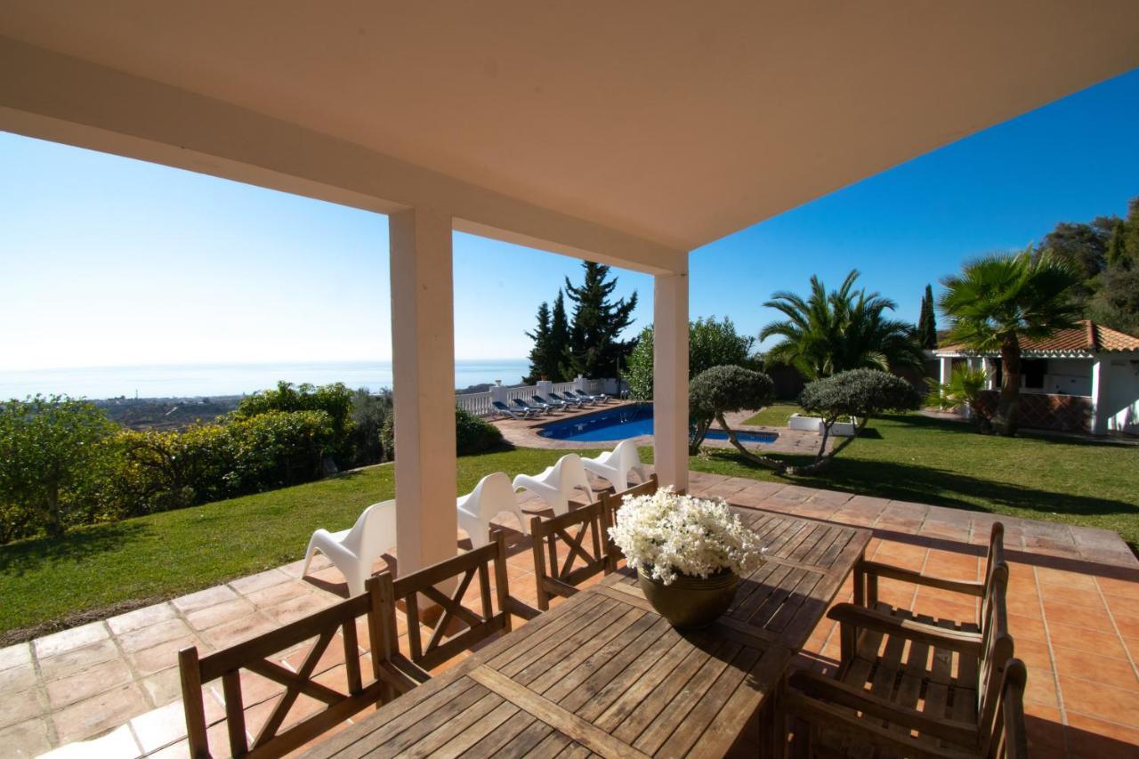 Gran Con Vistas Al Mar Y Piscina Privada Villaer Málaga