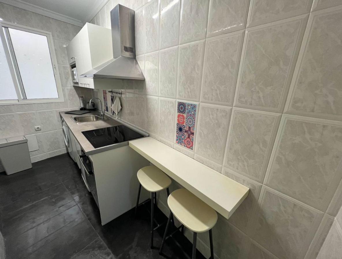 Holidays2malaga 2 Bedroom Armengual De La Mota Close Shopping Center Appartement Málaga