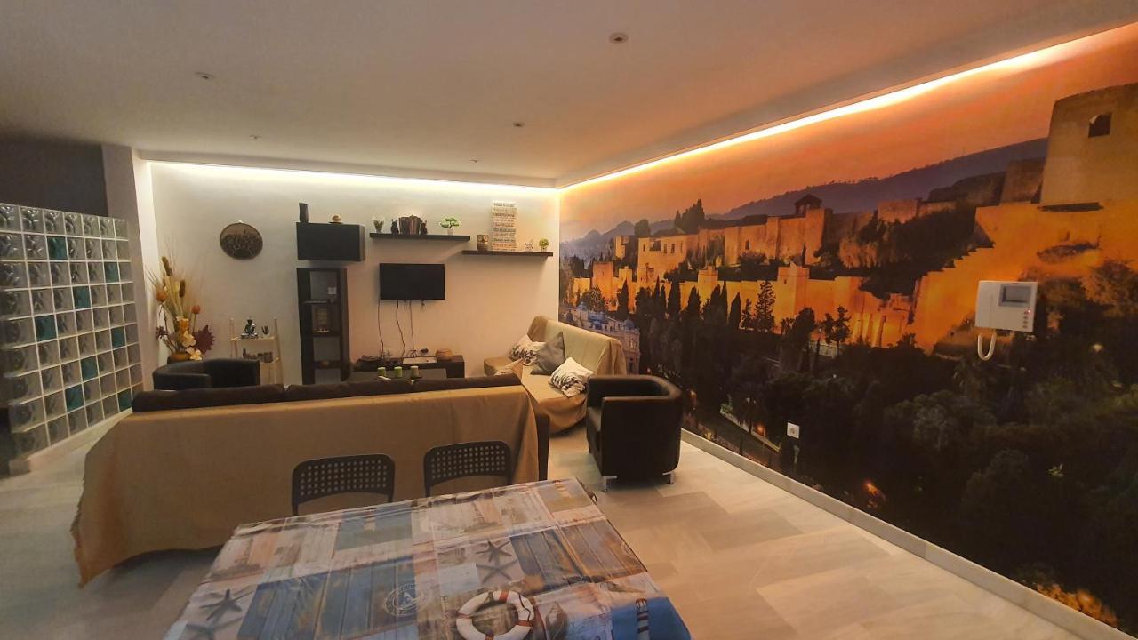 Lyrioshomes Treboles Apartment Malaga
