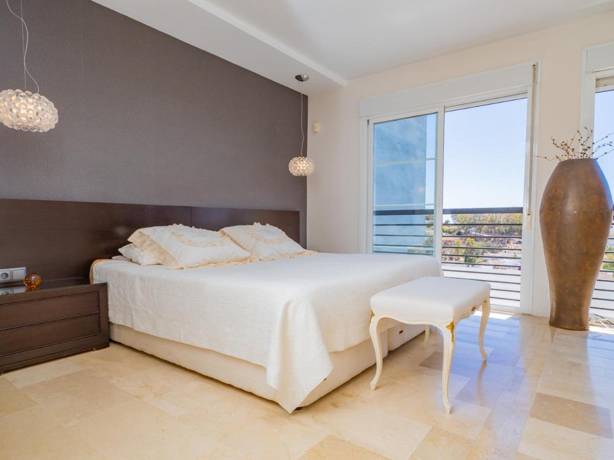 Feriehus Cubo's Gibralfaro Townhouse *