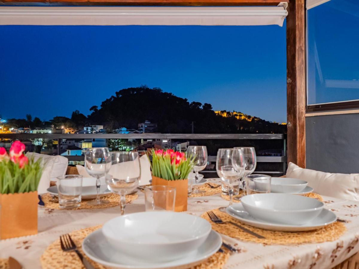 Cubo's Gibralfaro Townhouse Feriehus *