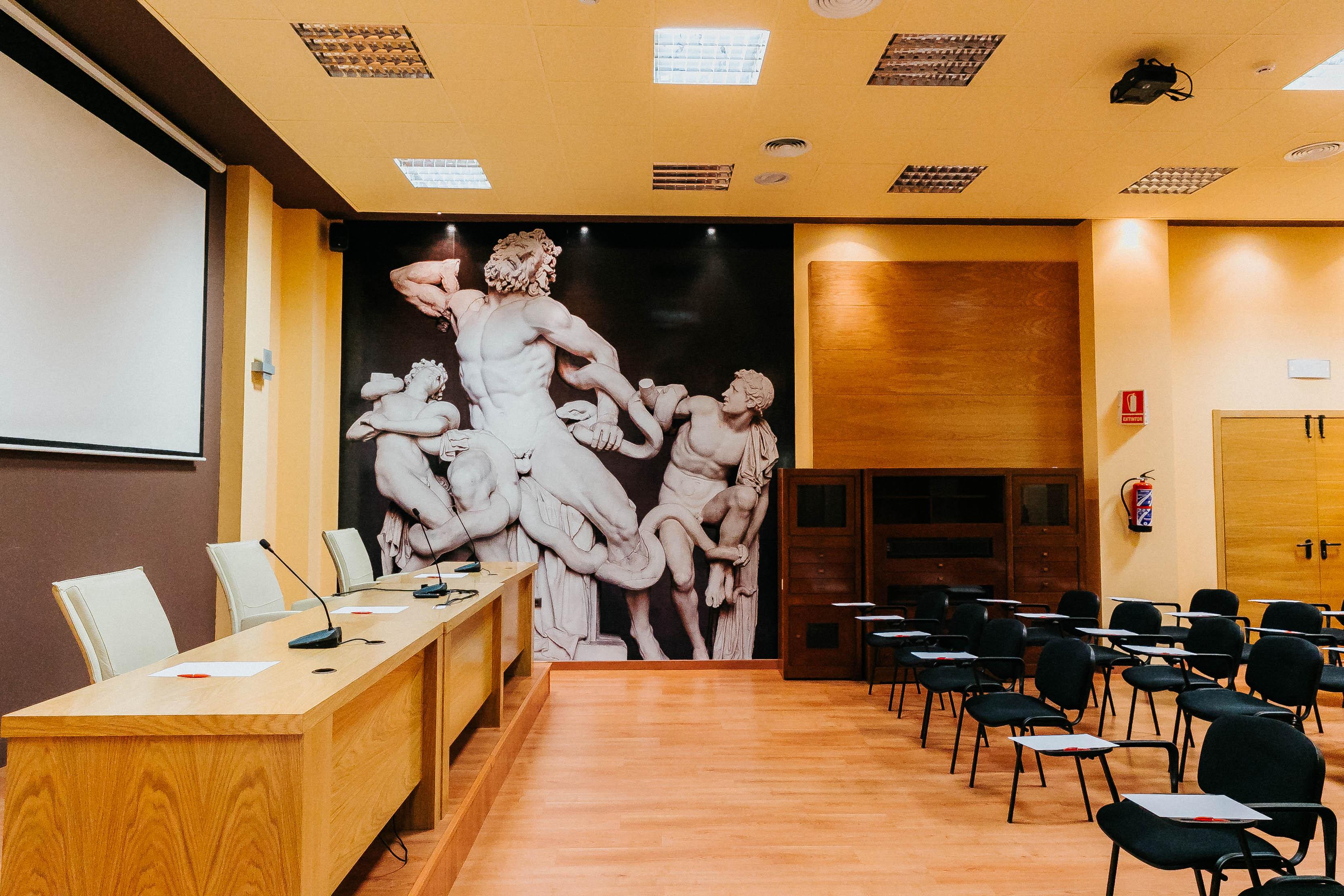 Nostrum Airport 3* Málaga