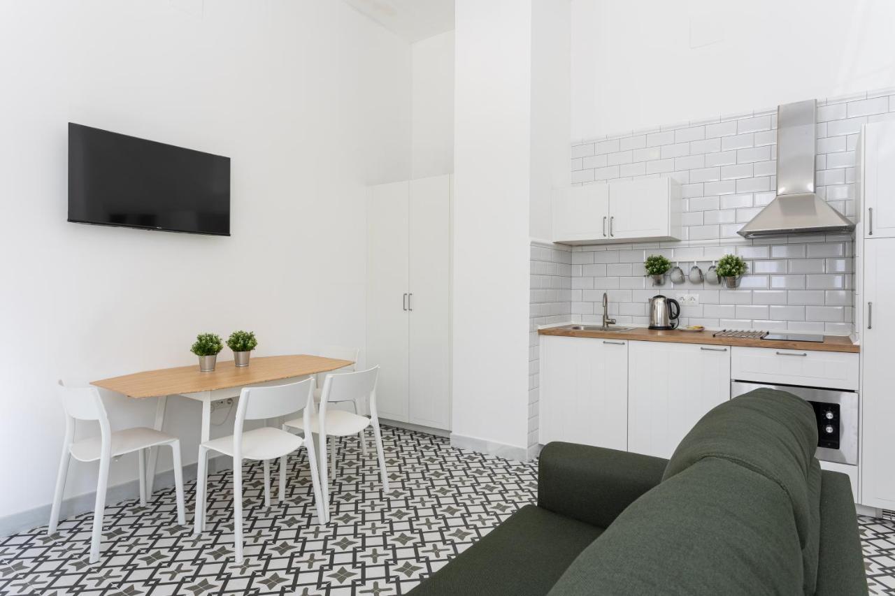 Apartamento Holidays2malaga Picasuss Loft New Built Close Huelin And Promenade *