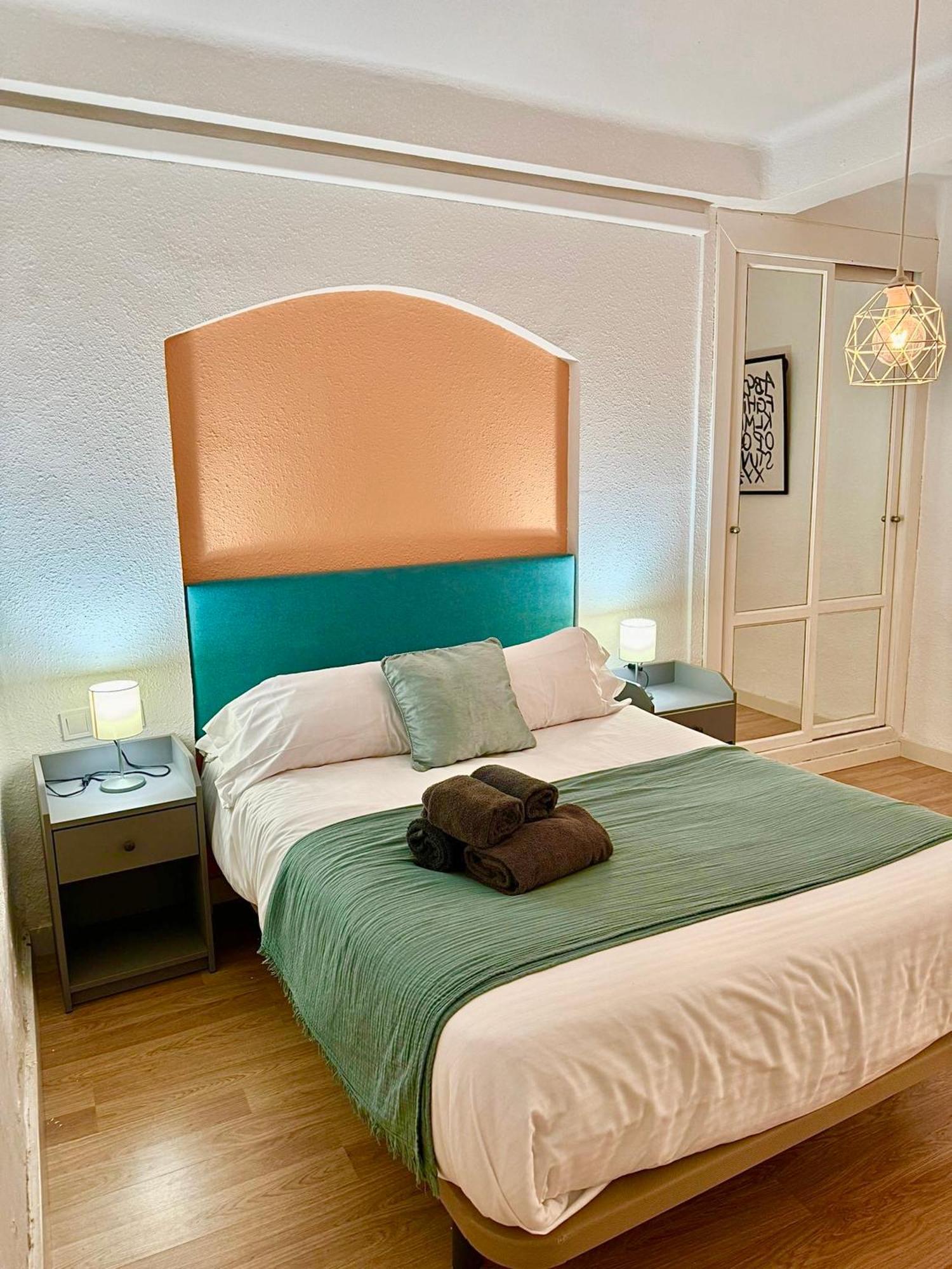 Appartement Holidays2malaga 2 Bedroom Armengual De La Mota Close Shopping Center *