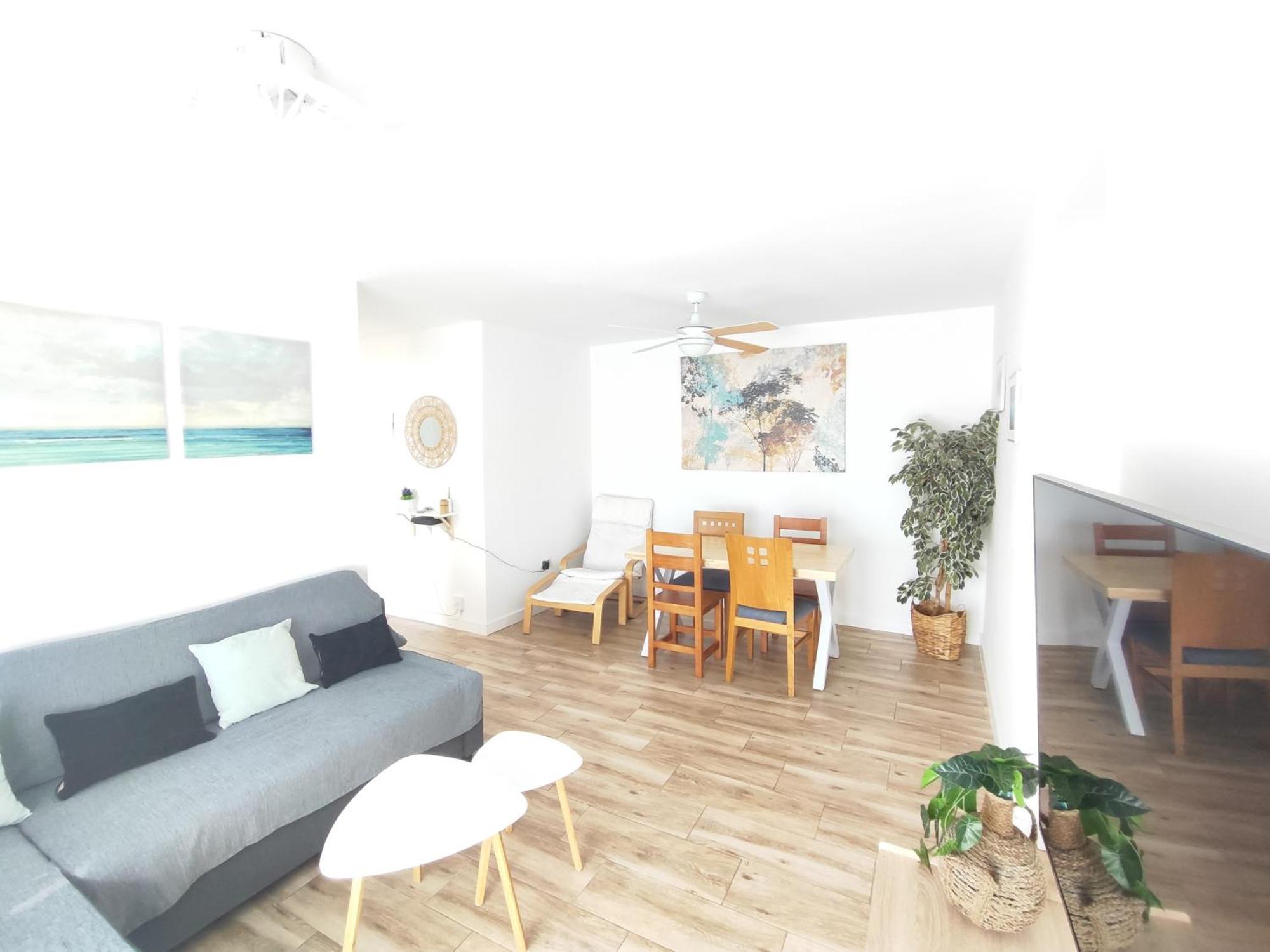 300 Metros De La Playa Appartamento