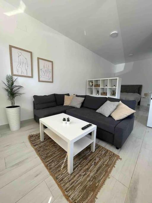 Estudio Playa La Misericordia Lägenhet *