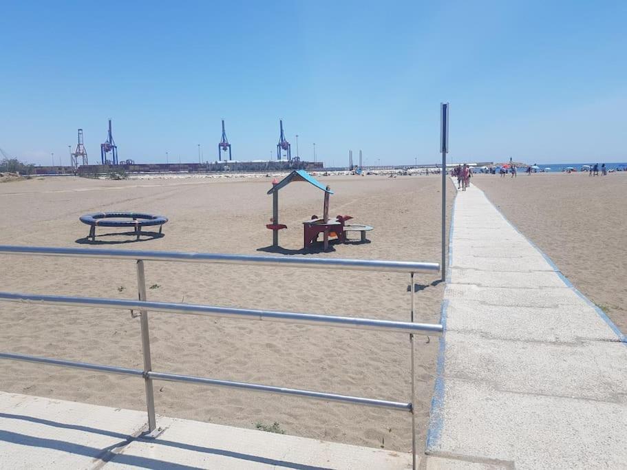 300 Metros De La Playa Appartamento *