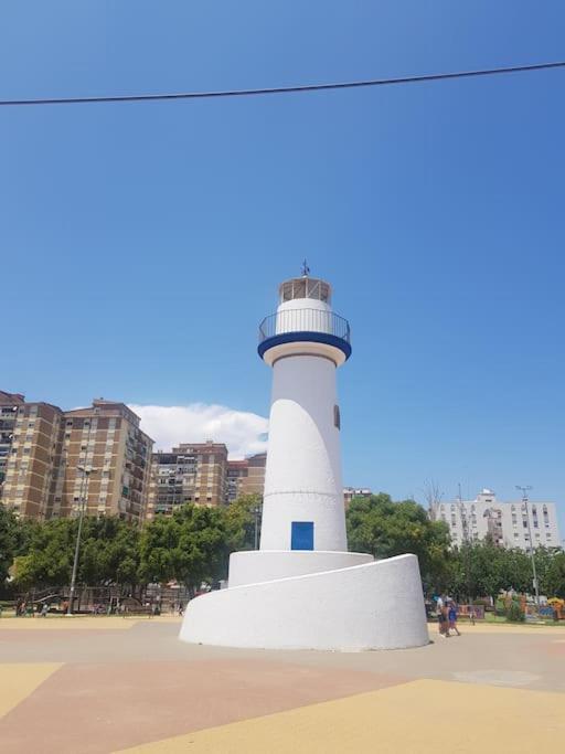 300 Metros De La Playa Appartamento