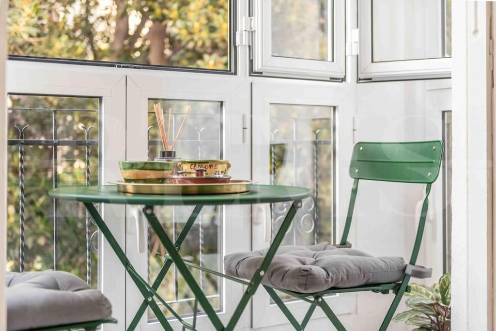 & Authentic With Balcony By Rems Appartement Málaga