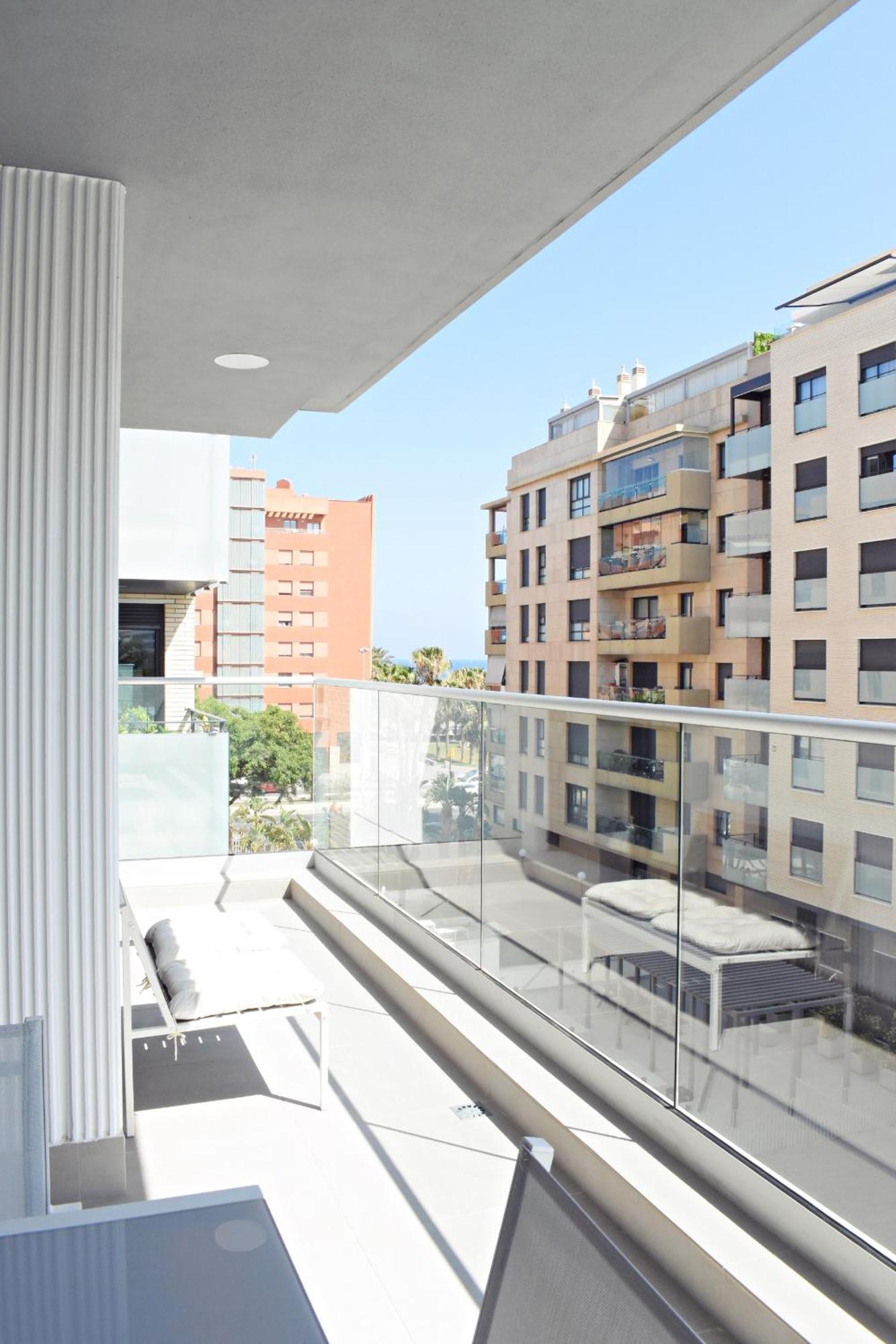 Amalia's Home: Luminoso Muy Cerca De La Playa Appartement