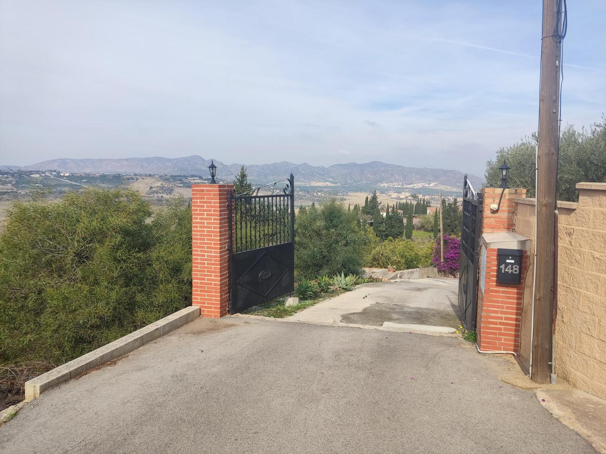 Vista El Montanes Villaer