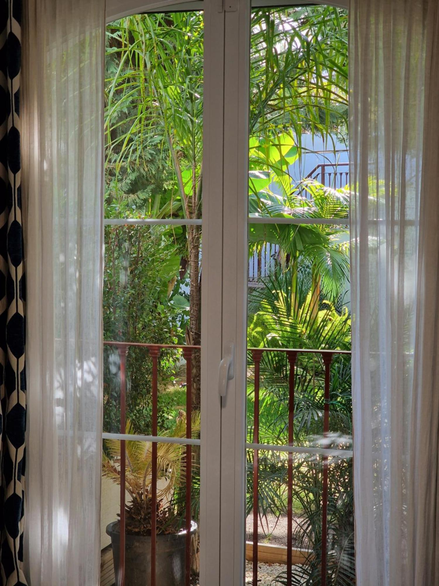 Leilighet Sun & Palms - Cozy Flat In Quiet Neighbourhood With A Great Pool Area *