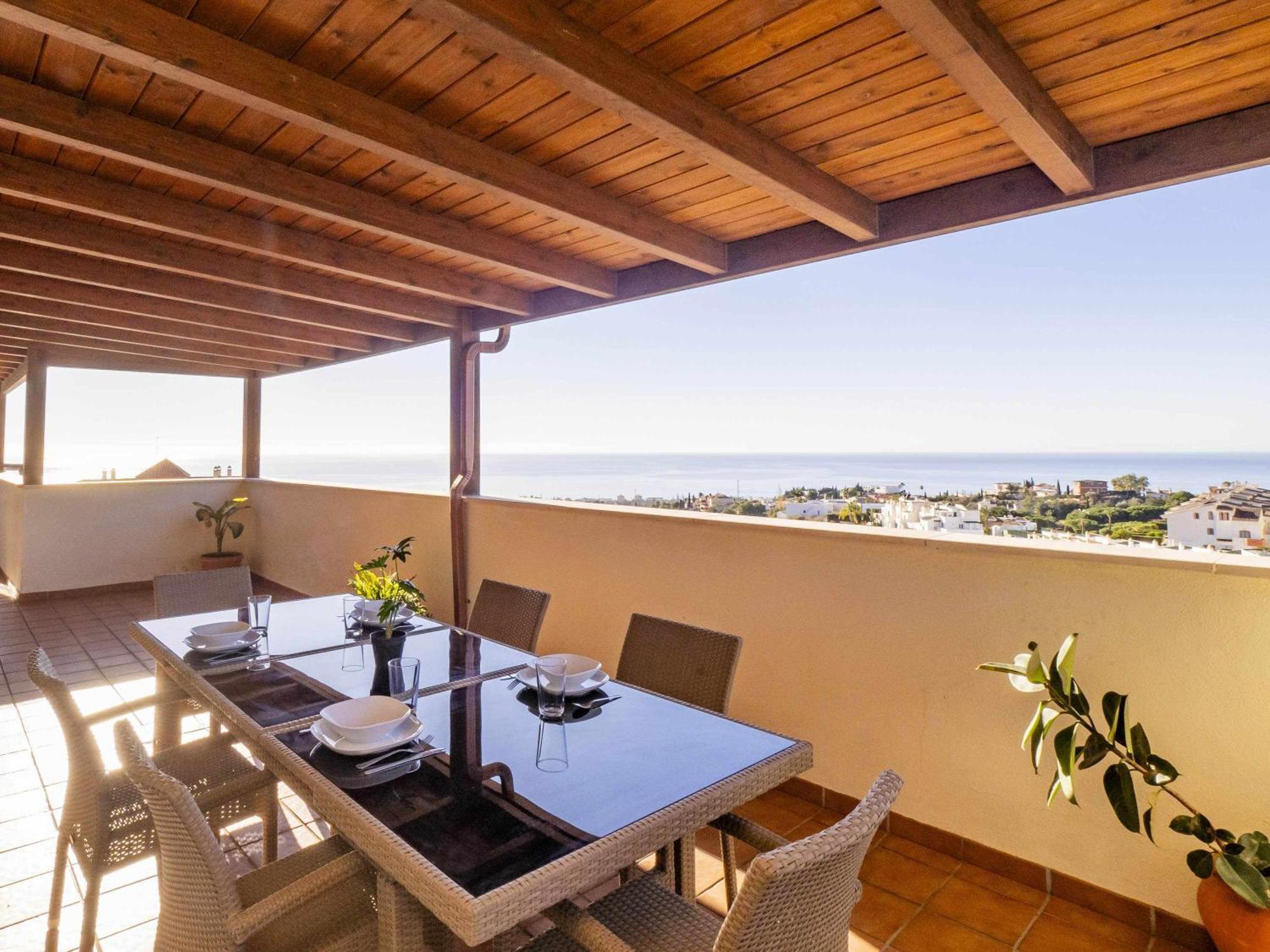 Atico Con Vistas Al Mar Piscina Y Parking Lejlighed Málaga