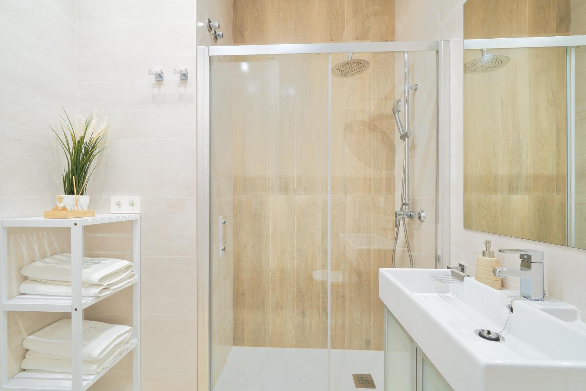 Iloftmalaga Marina Playa Huelin Apartment Malaga