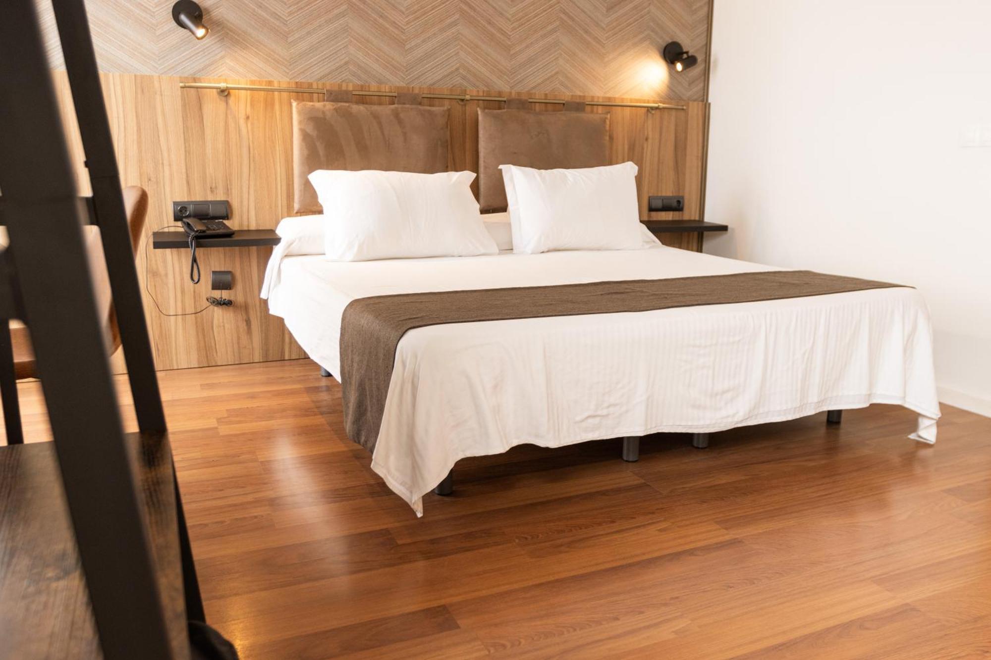 Hotell Gce 2*