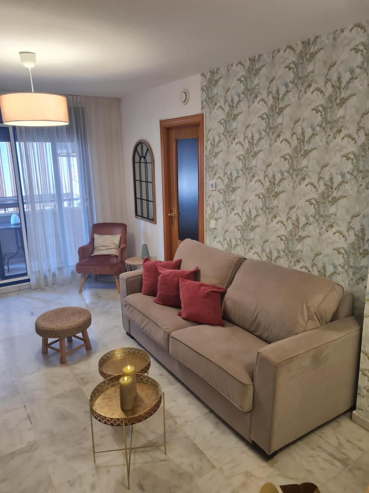Apartment Holidays2malaga Ayala 450 Mts From & Terrace