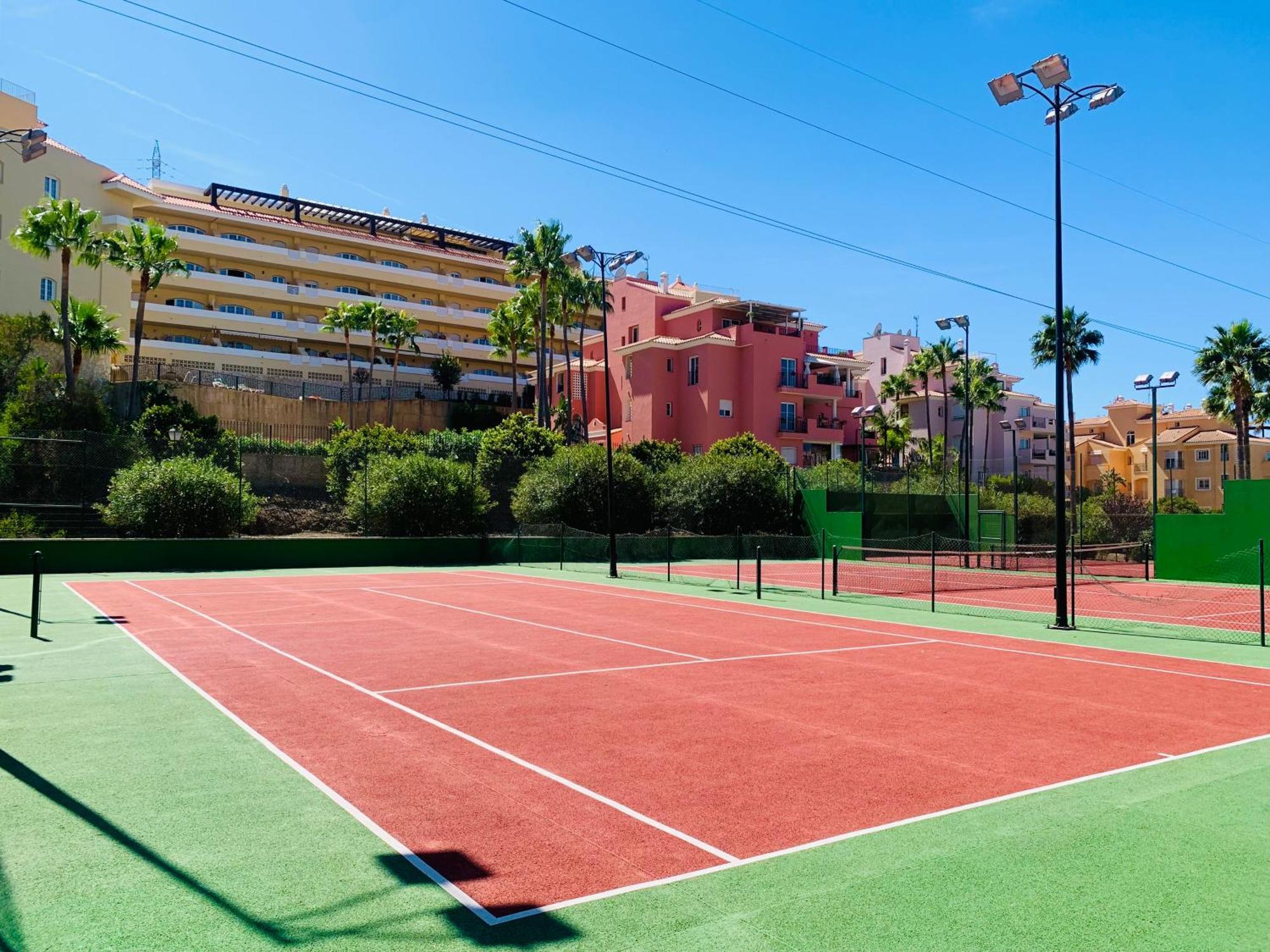Penthouse With Exceptionel View, Miraflores Apartment Malaga