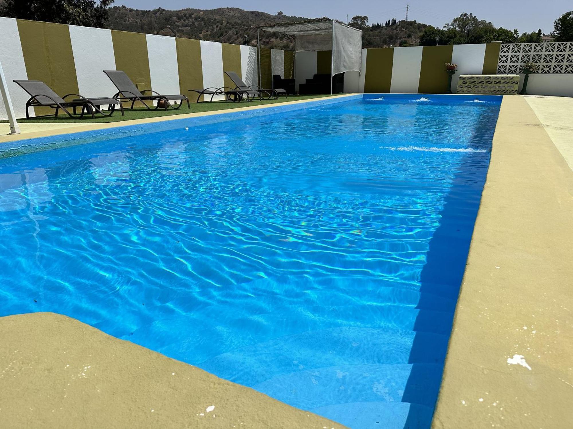 Holiday home Casa Rural Emilio Con 4 Malaga
