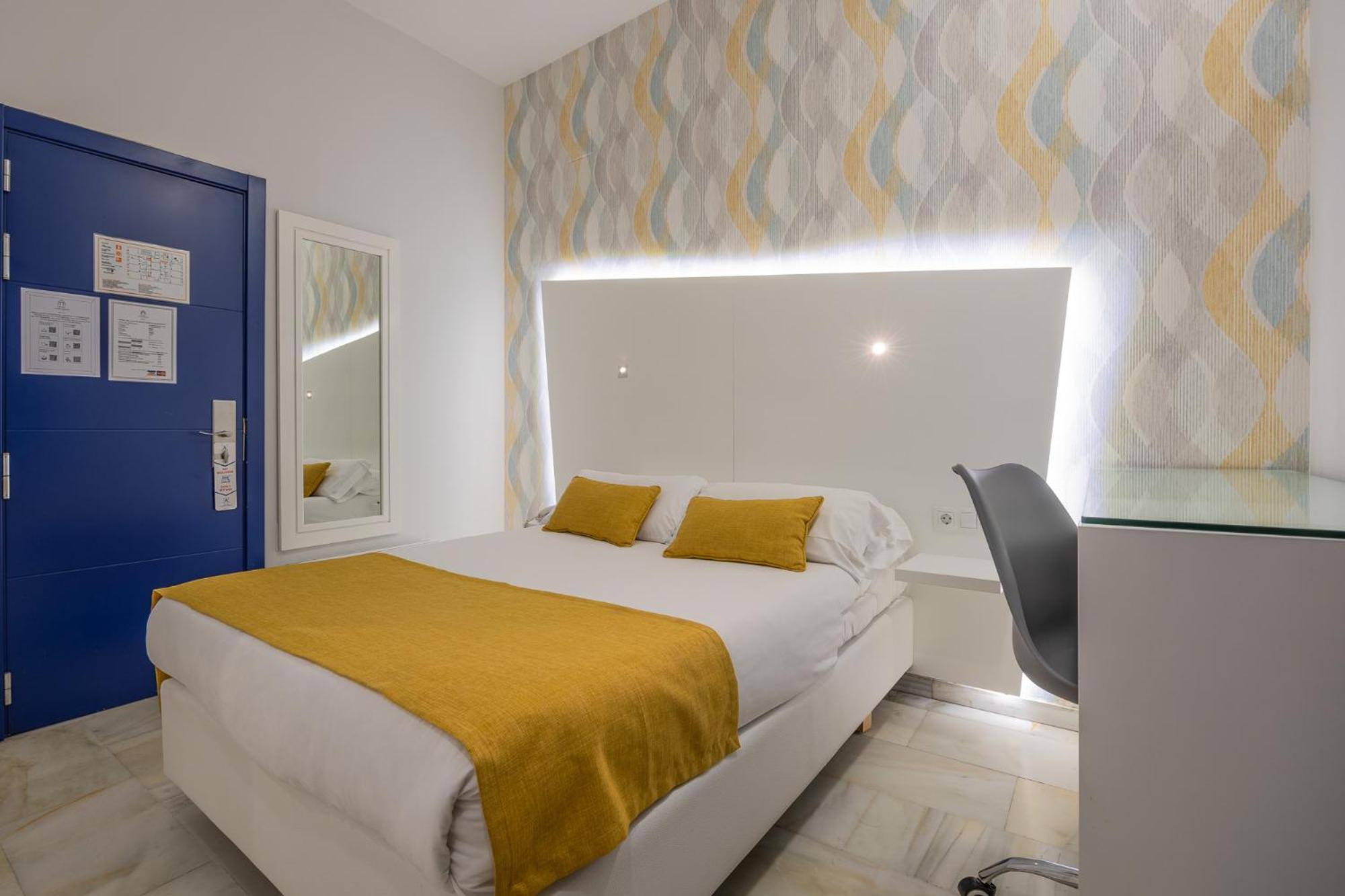 Atarazanas Boutique Hotell 3*