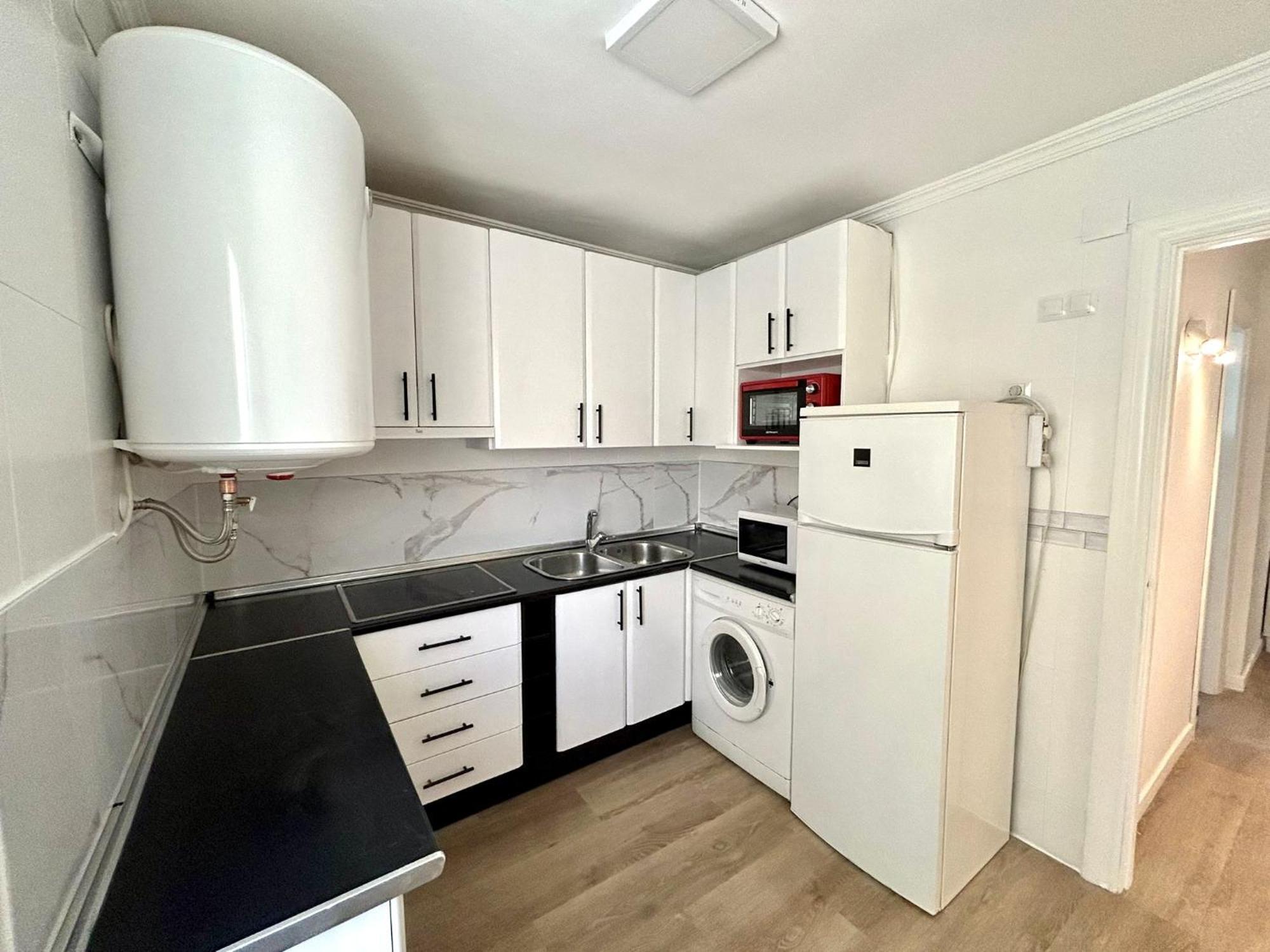 Apartment Calu Homes A 10 Minutos De Estacion De Tren