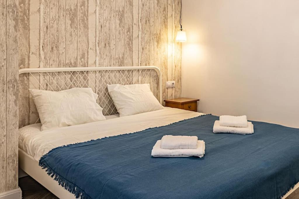 Historic Center Chic Gem With Balcony Apartment *