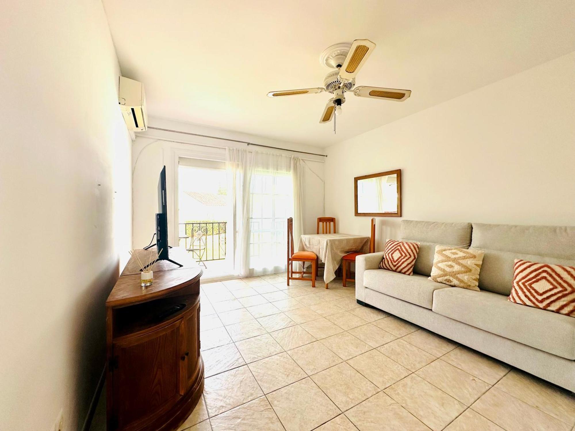 Bajo Con Terraza En La Costa Del Sol Apartamento