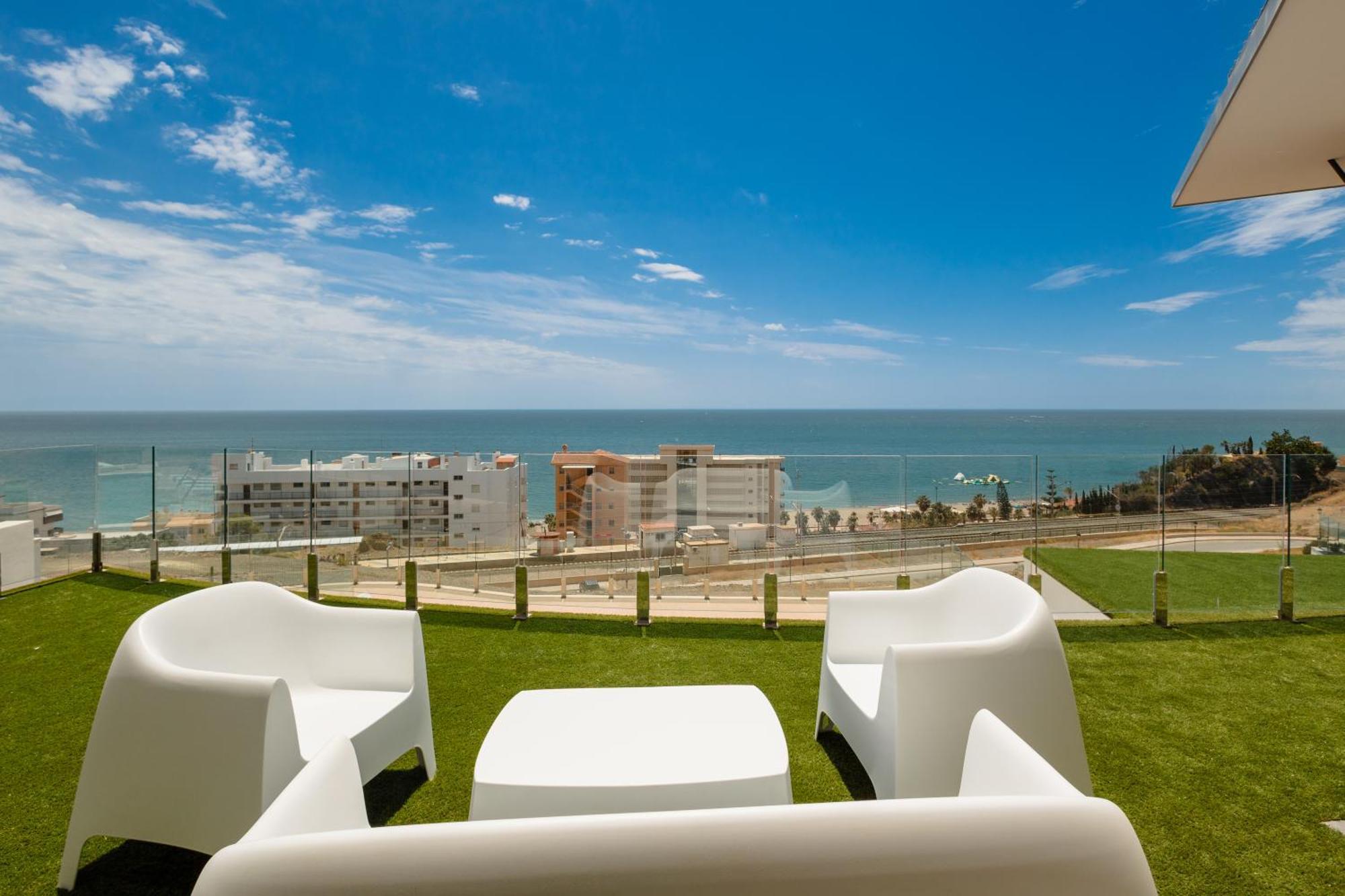 Appartement Modern Apartment, With Large Terrace And Panoramic Sea Views, In Fuengirola