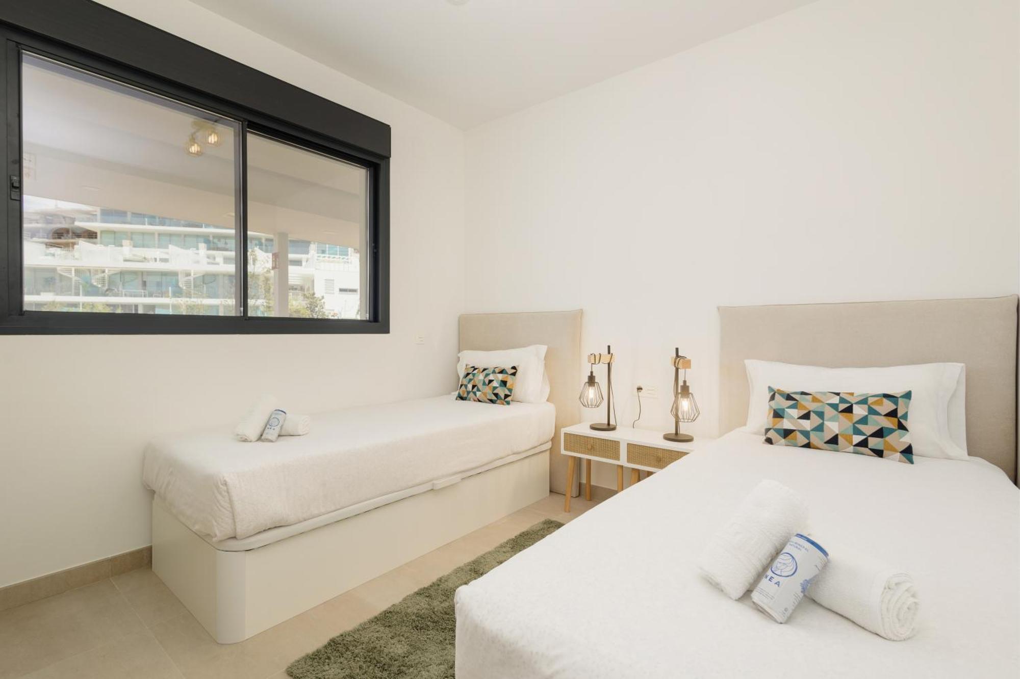 Appartement Modern Apartment, With Large Terrace And Panoramic Sea Views, In Fuengirola *