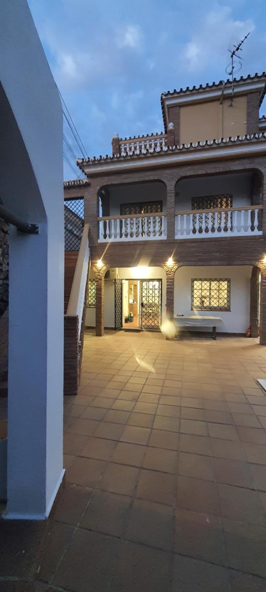 Uf House Leilighet